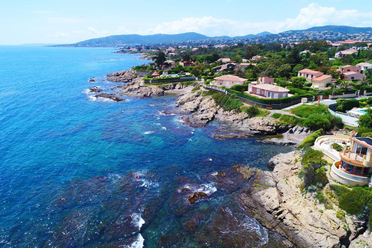 Coeur De Frejus, L'Amphitheatre, Appartement 3 Pieces Climatise, Terrasse, Barbecue, Piscine & Parking Екстериор снимка