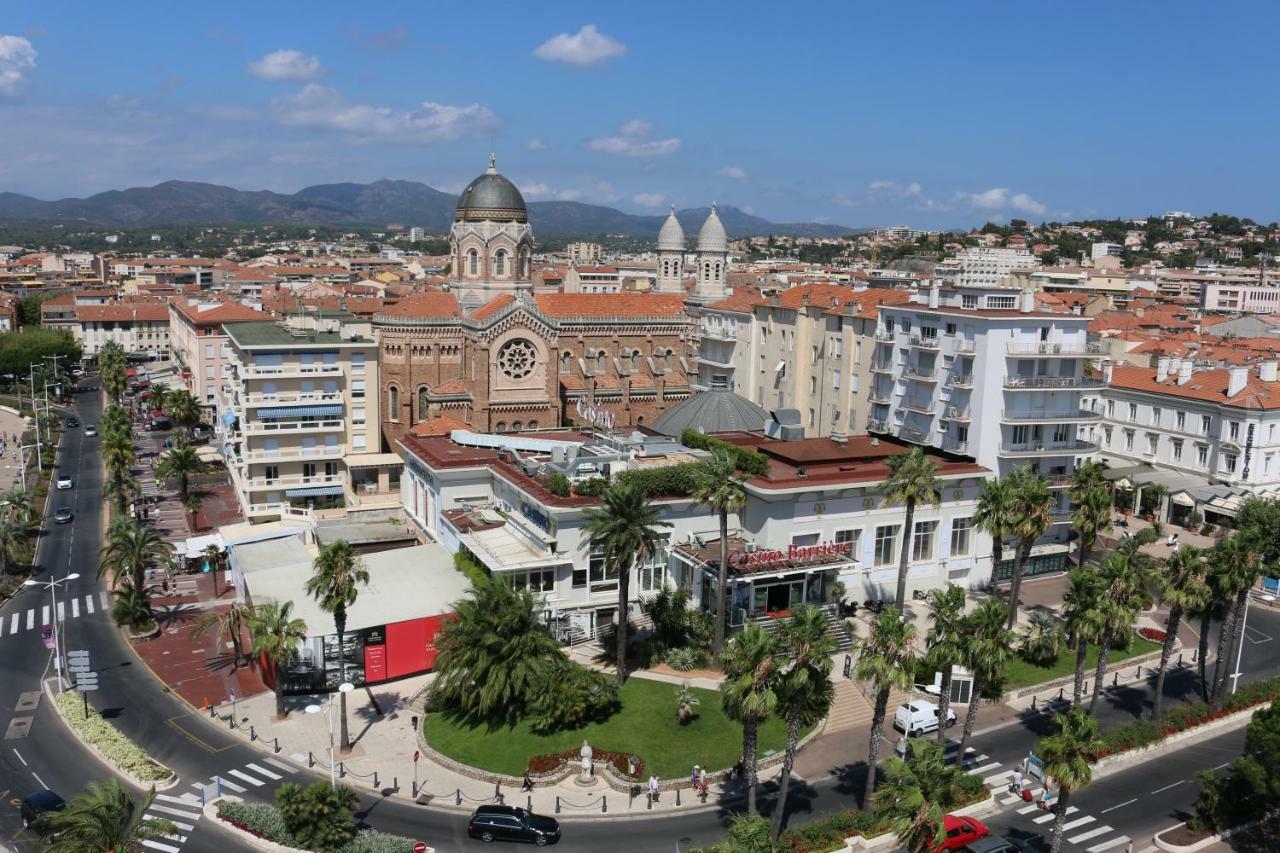 Coeur De Frejus, L'Amphitheatre, Appartement 3 Pieces Climatise, Terrasse, Barbecue, Piscine & Parking Екстериор снимка